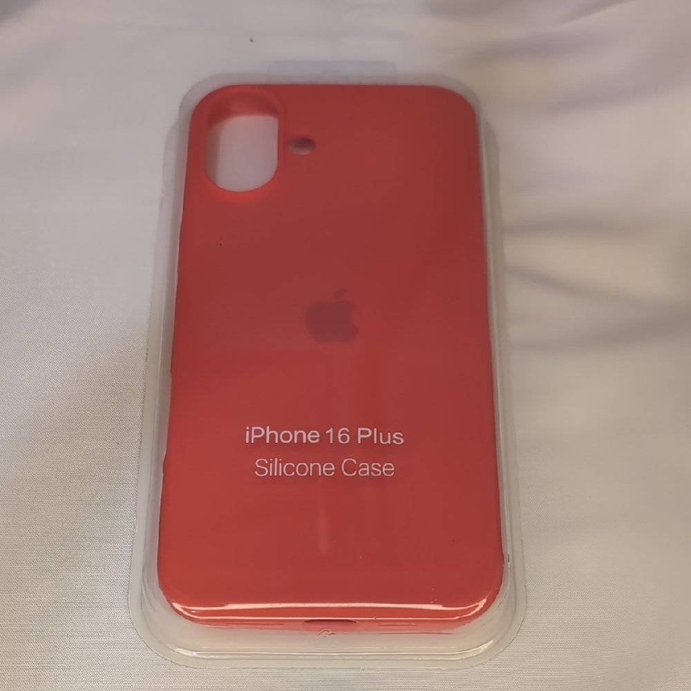 Apple iPhone 16 Plus Coral Silicone Case